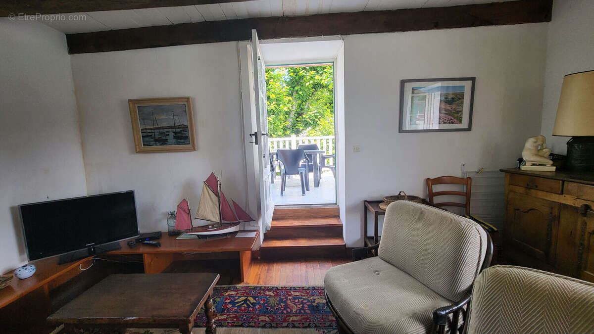 Maison à SAUZON