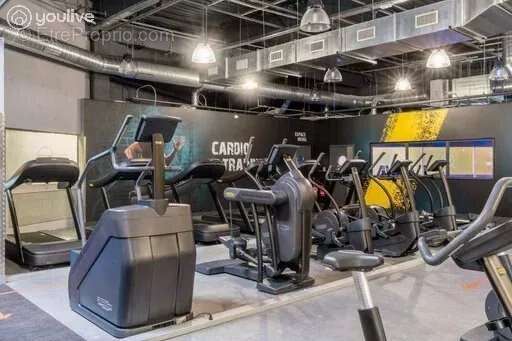 Commerce à LES SABLES-D'OLONNE