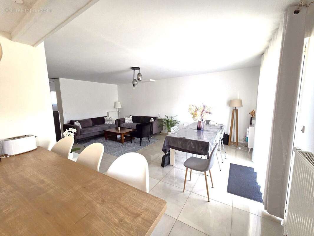 Maison 95 m² à Noyal-Chatillon-Sur-Seiche  - photo 4