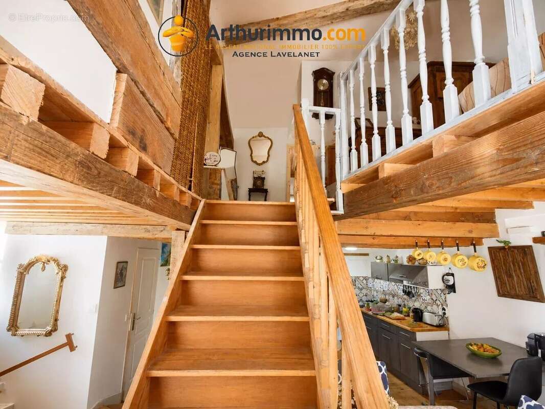 Maison de caractere en pierre- 80m²- garage - photo 6