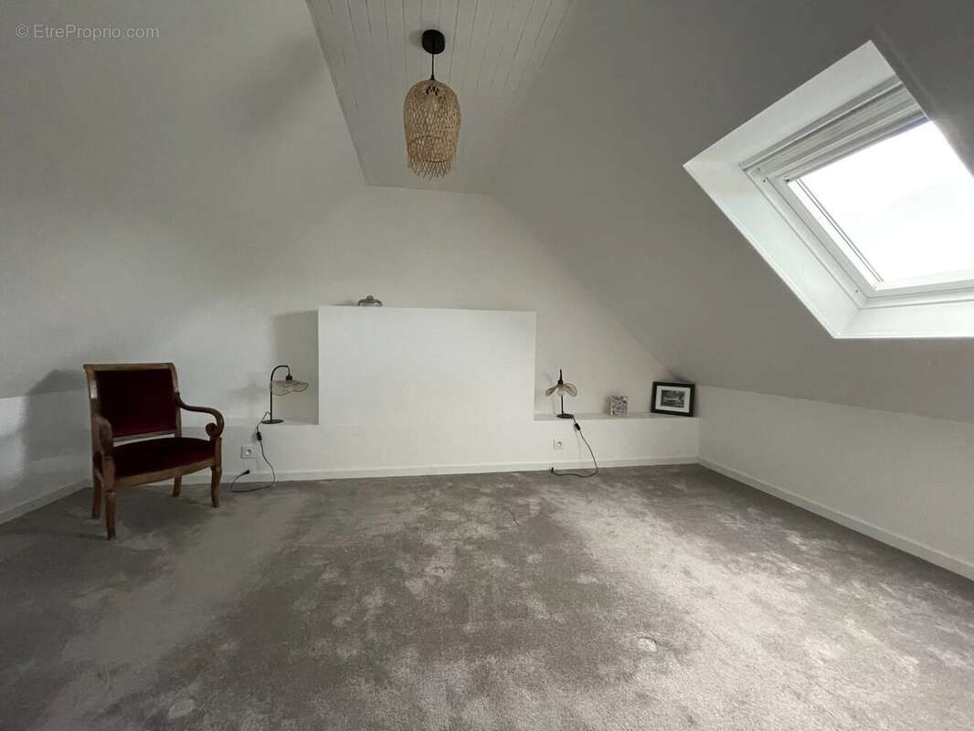 Maison à PLOUGUERNEAU