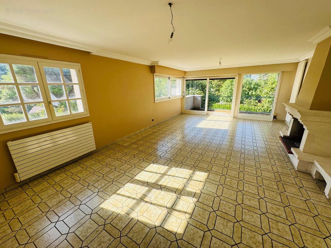Meylan le haut grande maison familiale 7 pièces 200 m2 - photo 23