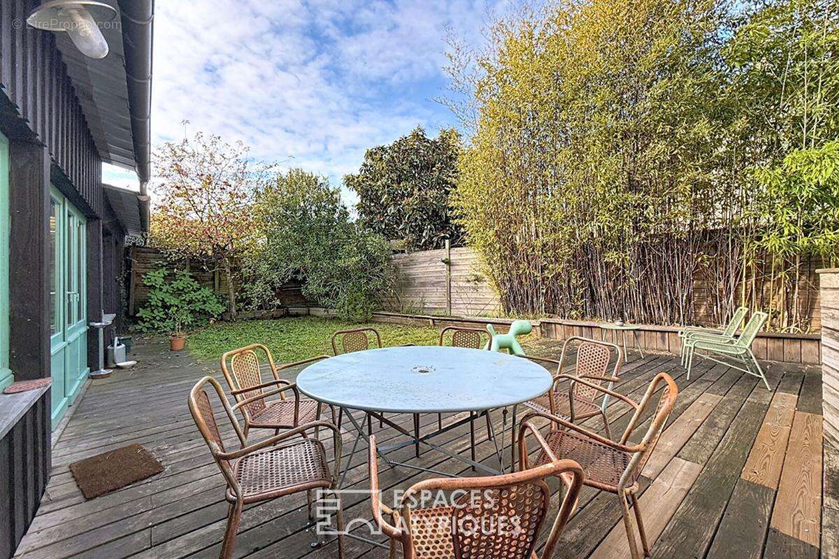 Maison à LE BOUSCAT