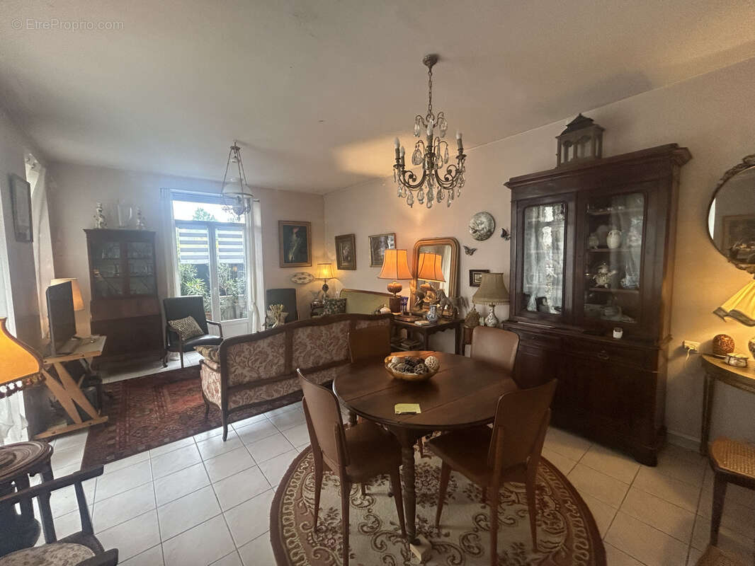 Maison à BETAILLE