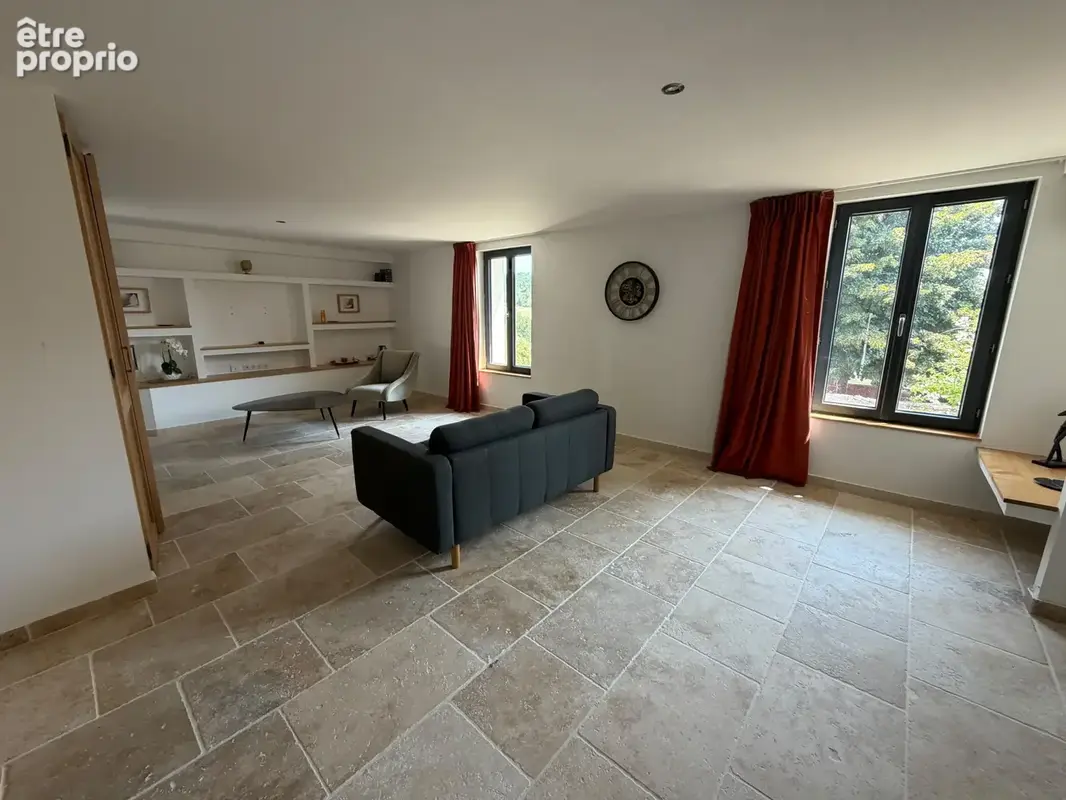 Très bel ensemble immobilier avec potentiel locatif, sur 12 ha - photo 23