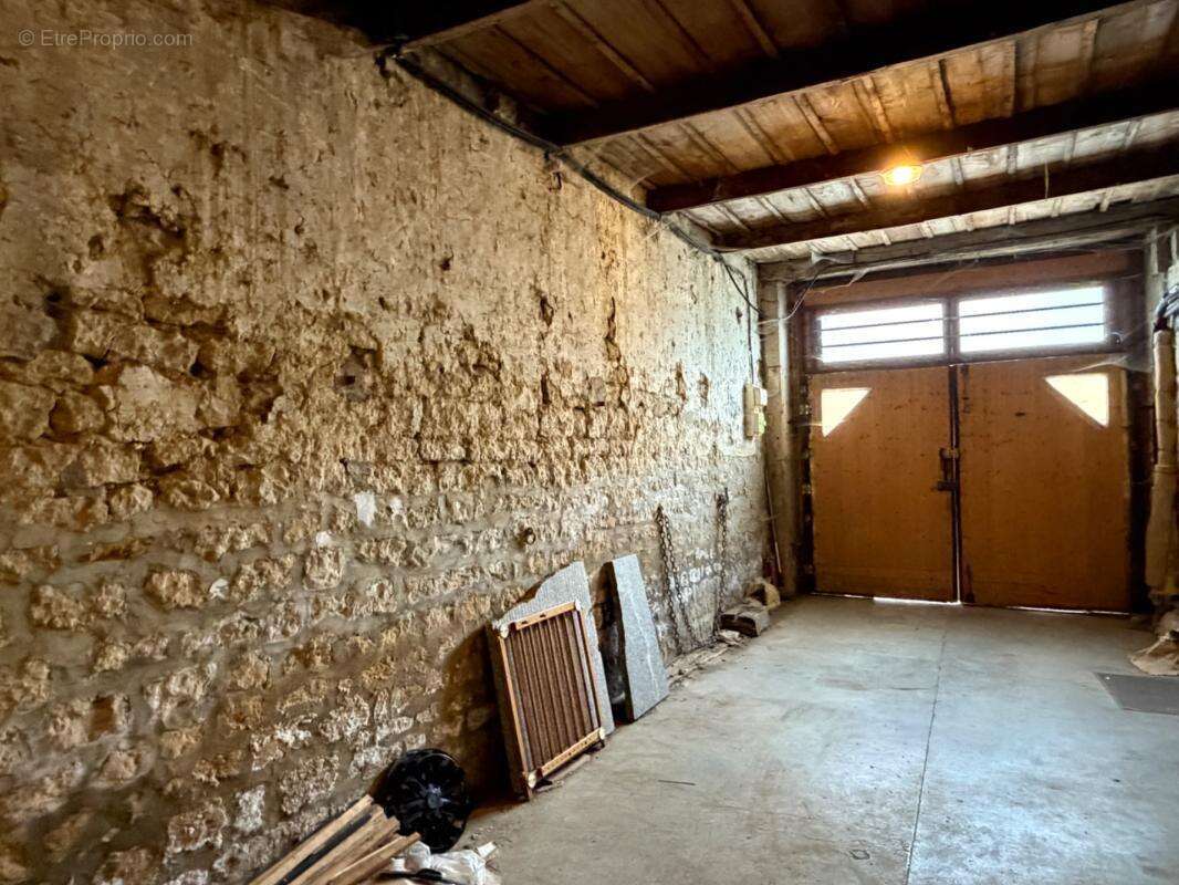 Belle maison de village, 4 chambres, terrasse, jardinet et grange - photo 12