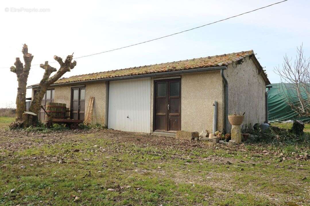 Maison à BAZAS
