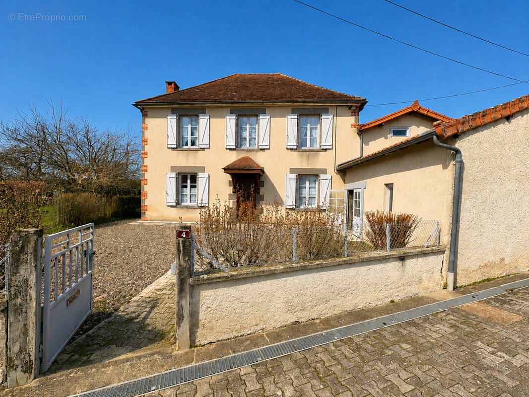 Maison à MONS