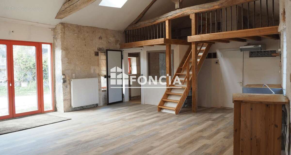 Hameau à vendre à 1 940 000 euros - photo 11