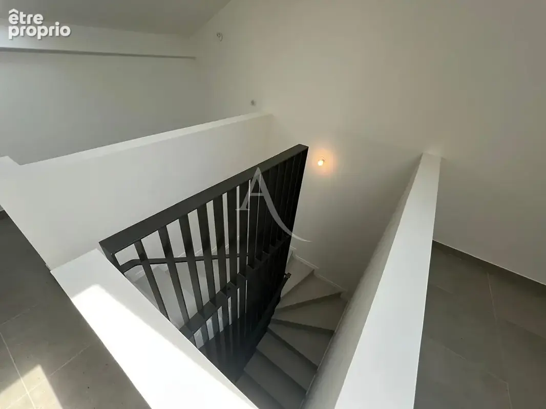 Maison de ville à proximité immédiate de Cannes Banane, des commerces et des plages - photo 14