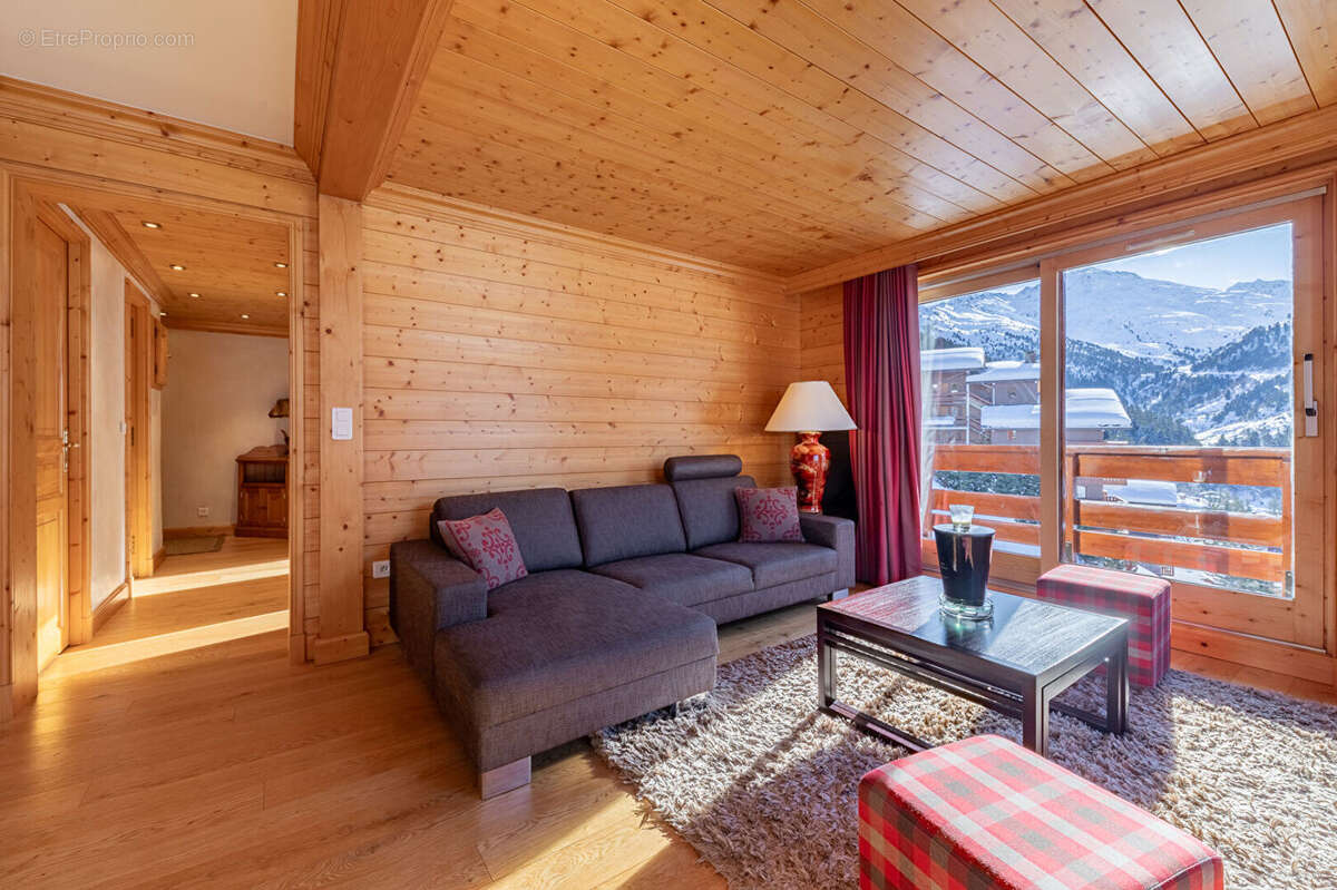 Appartement à LES ALLUES