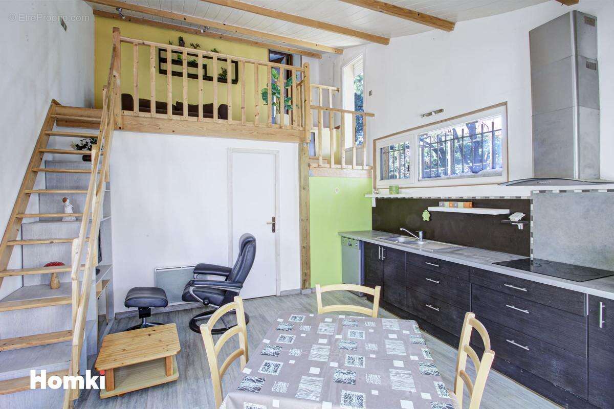 Maison à SAINT-CYPRIEN