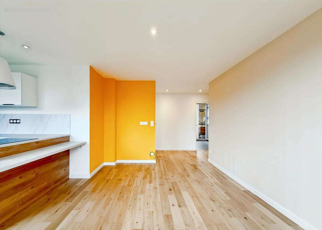 Appartement à AMBILLY