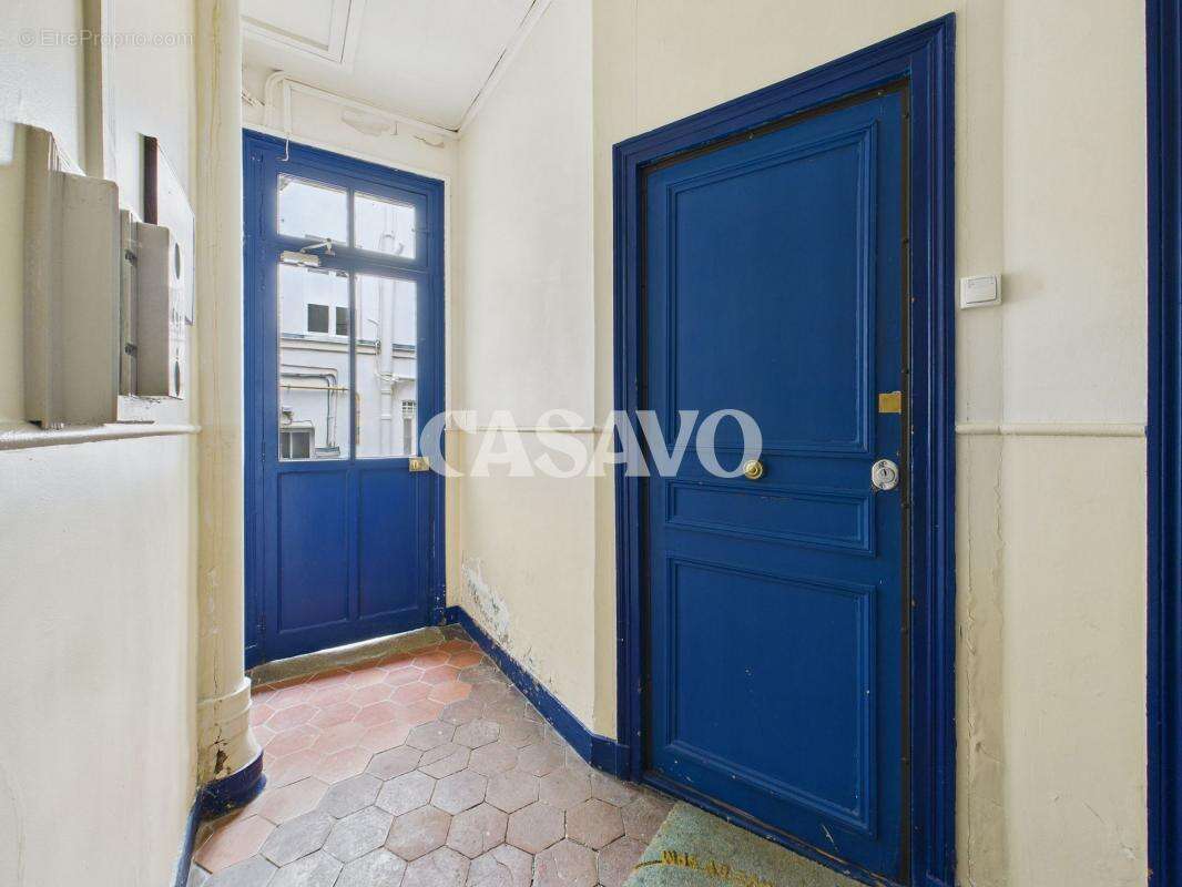 Appartement à PARIS-7E