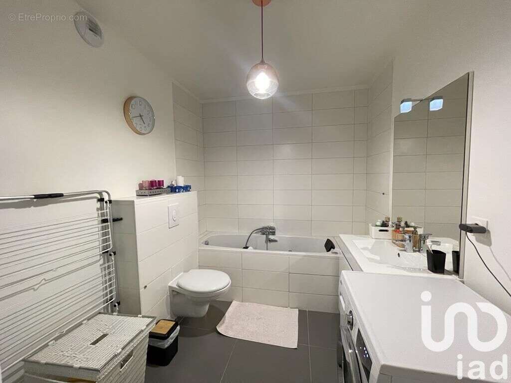 Photo 8 - Appartement à SAVIGNY-SUR-ORGE