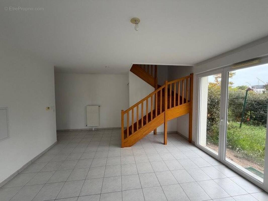 Photo 1 - Appartement à SAINT-PRYVE-SAINT-MESMIN