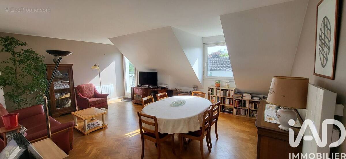 Photo 1 - Appartement à RUEIL-MALMAISON