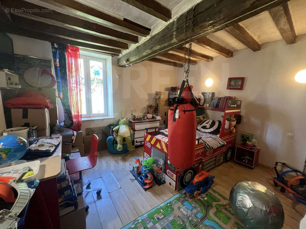 Maison à SAINT-MAURICE-THIZOUAILLE