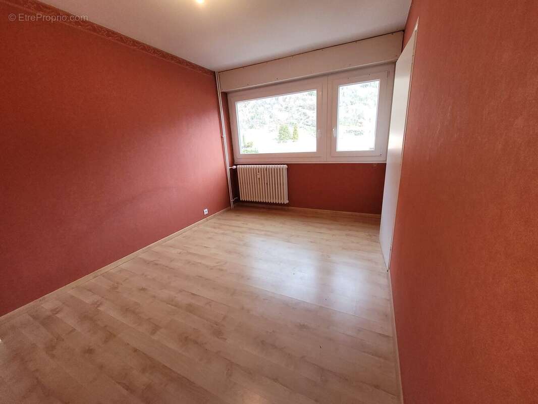 Appartement à SAINT-JEAN-DE-MAURIENNE