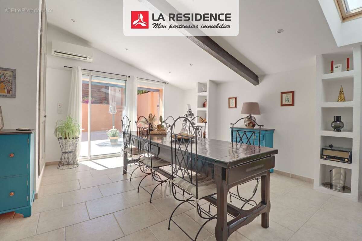 Maison 153 m² à Taradeau  - photo 7