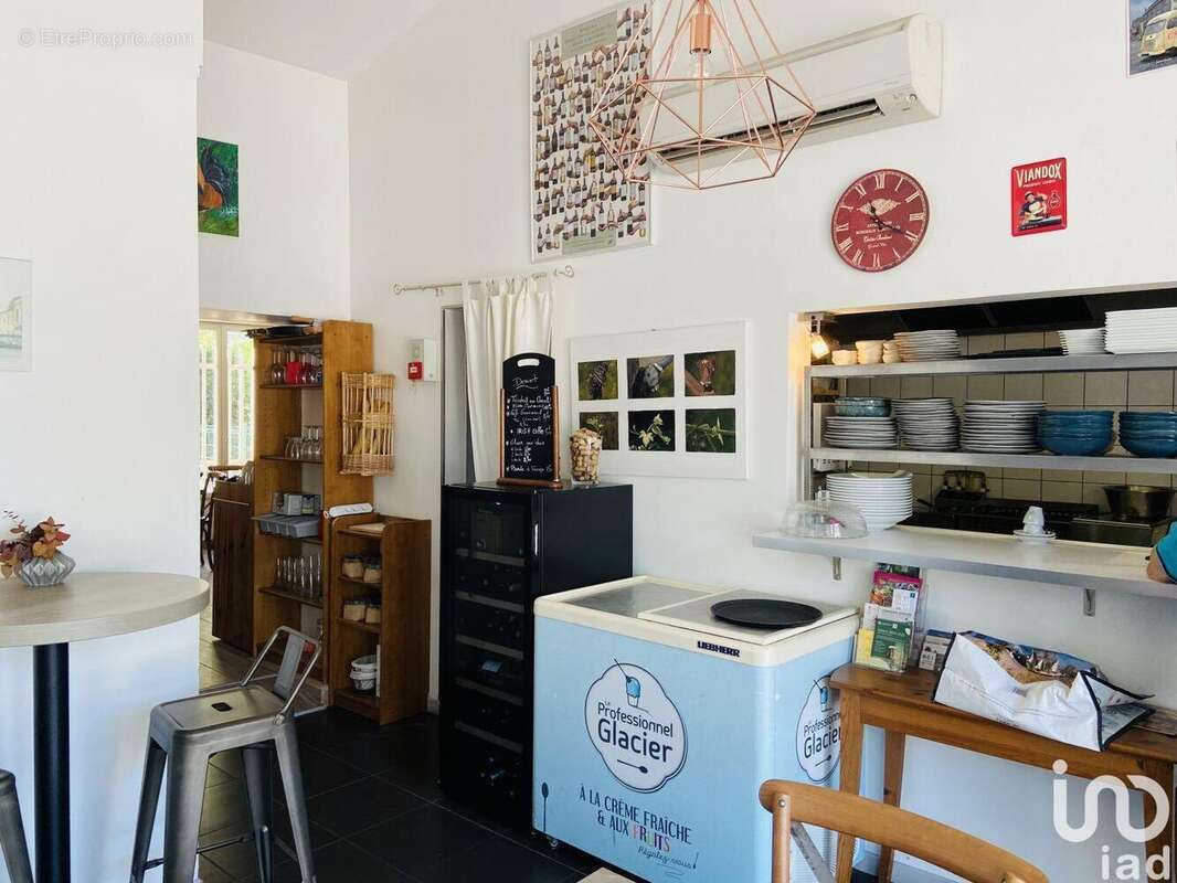 Photo 5 - Commerce à CANTENAC