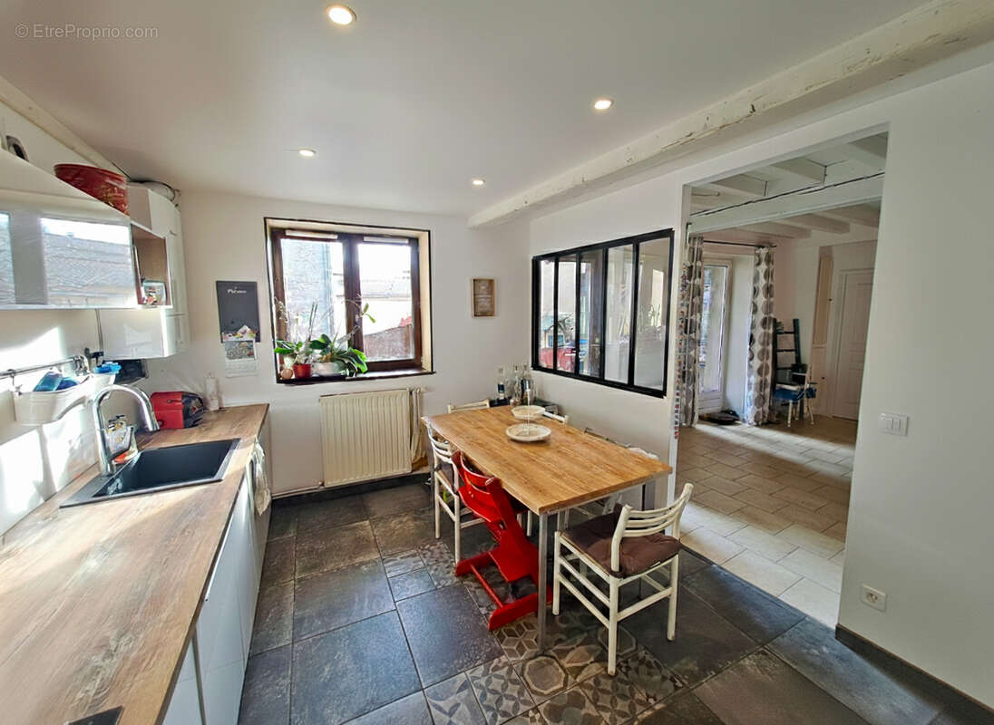 Maison à SOUCIEU-EN-JARREST