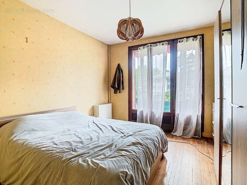 Appartement à vendre 4 pièces RUMILLY (74) - photo 5