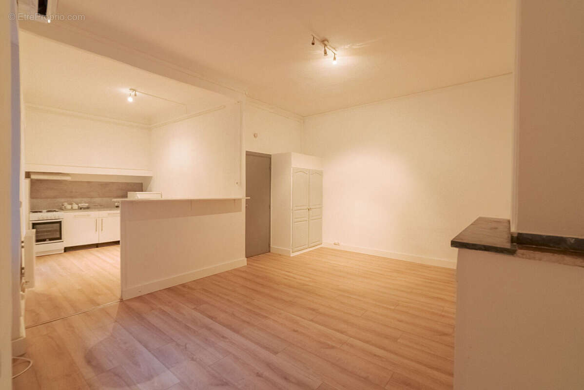 Appartement à CARCASSONNE