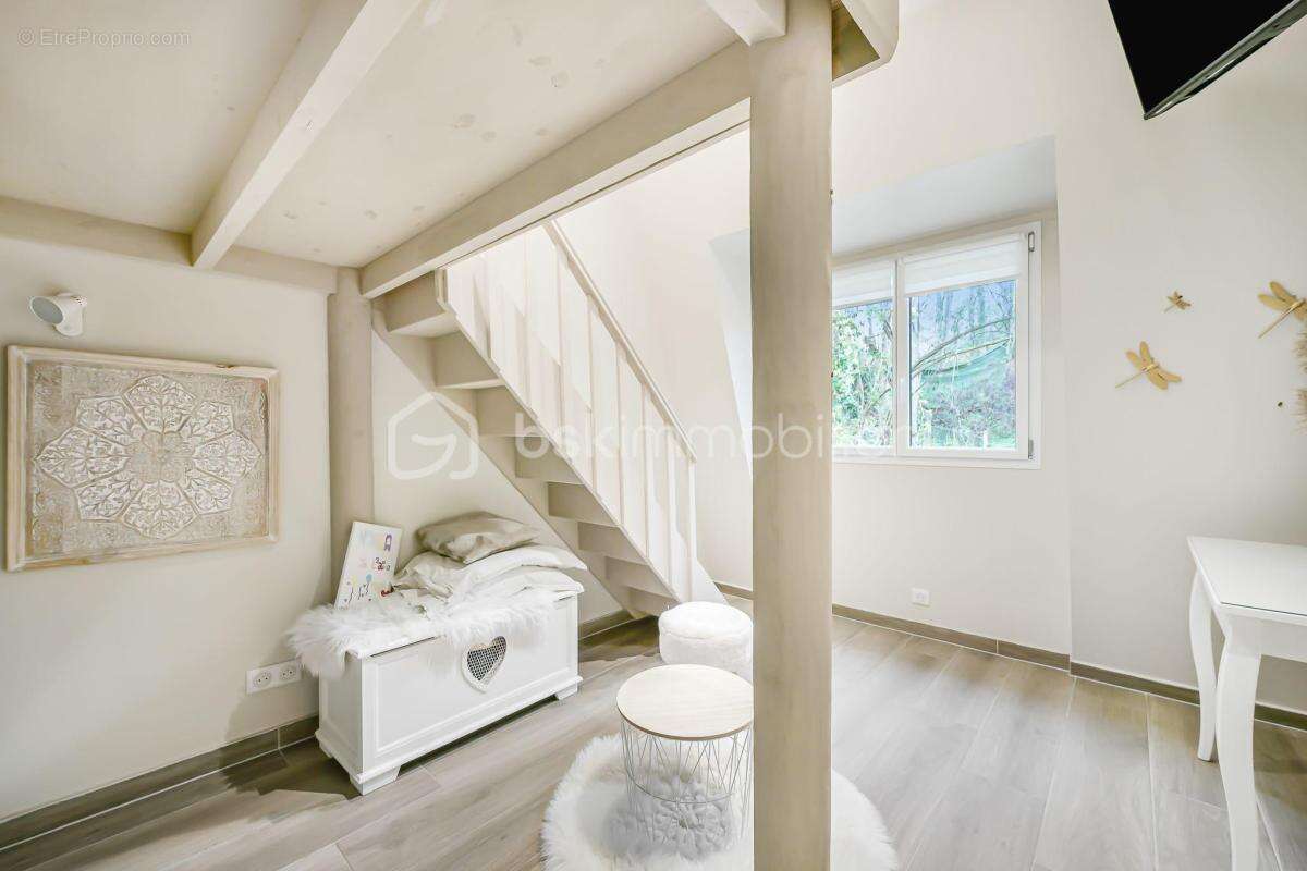  Propriété familiale de standing avec dépendance – Herblay-sur-Seine - photo 12