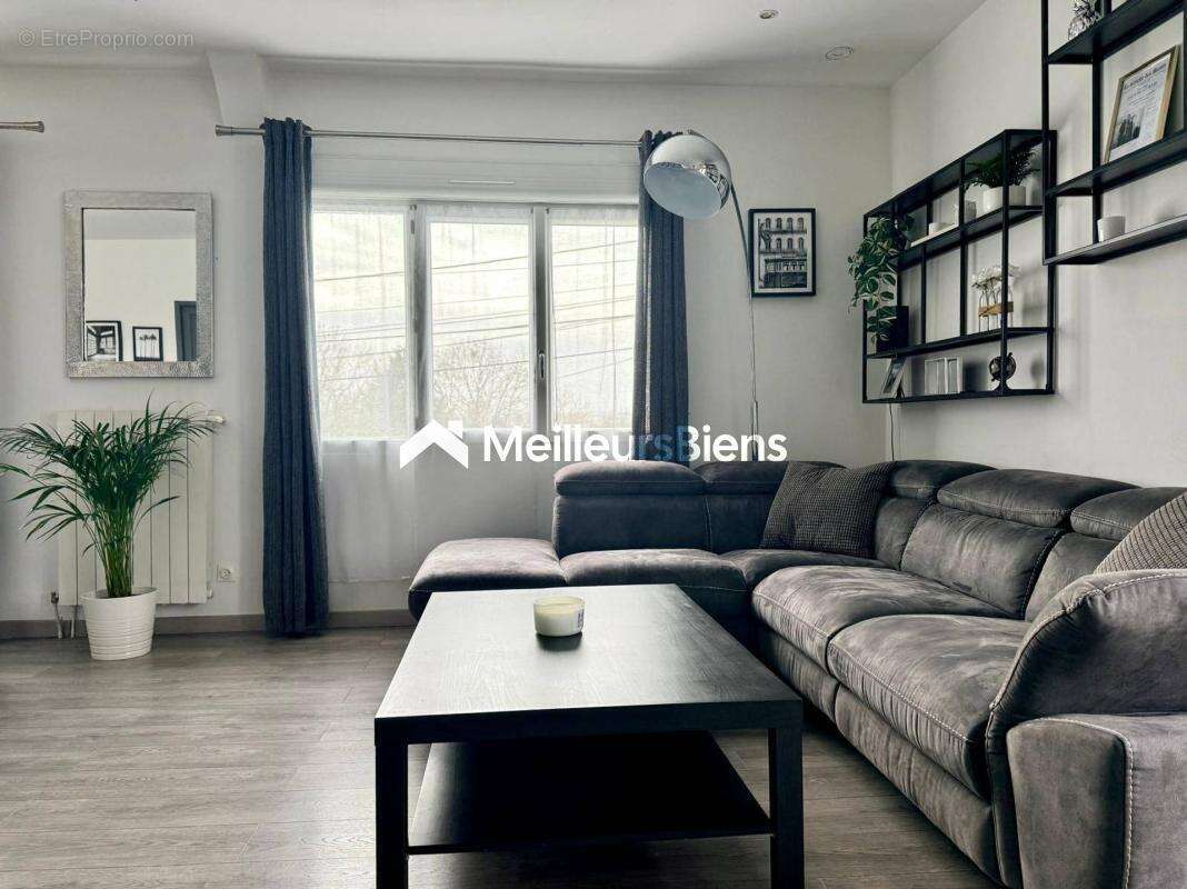 Maison à SAINT-OUEN-L'AUMONE