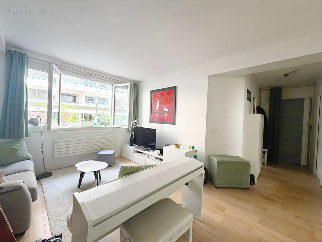 Appartement à PARIS-6E
