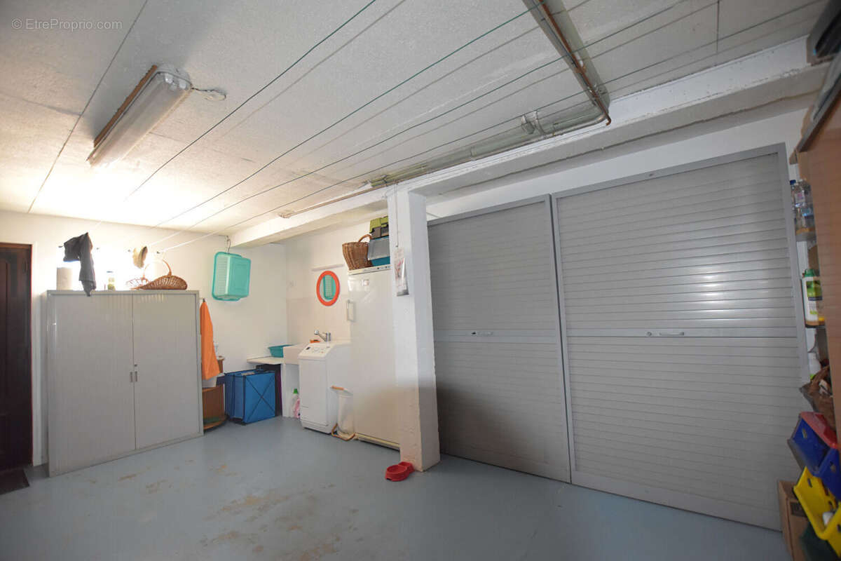 Maison 5  chambres, piscine garage et pool house - photo 13