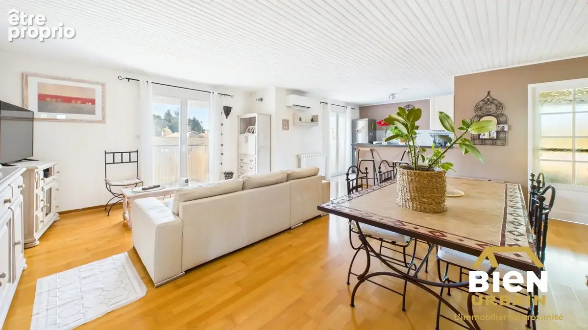Maison 7 pièces 181 m² à vendre à Garons (30128) - photo 5