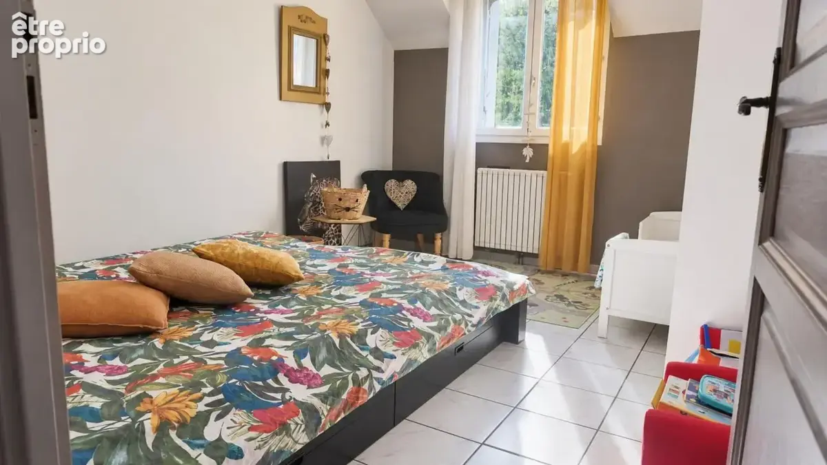 Maison à vendre 8 pièces LAGNY SUR MARNE (77) - photo 5