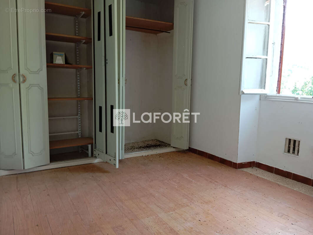 Maison à SERRALONGUE