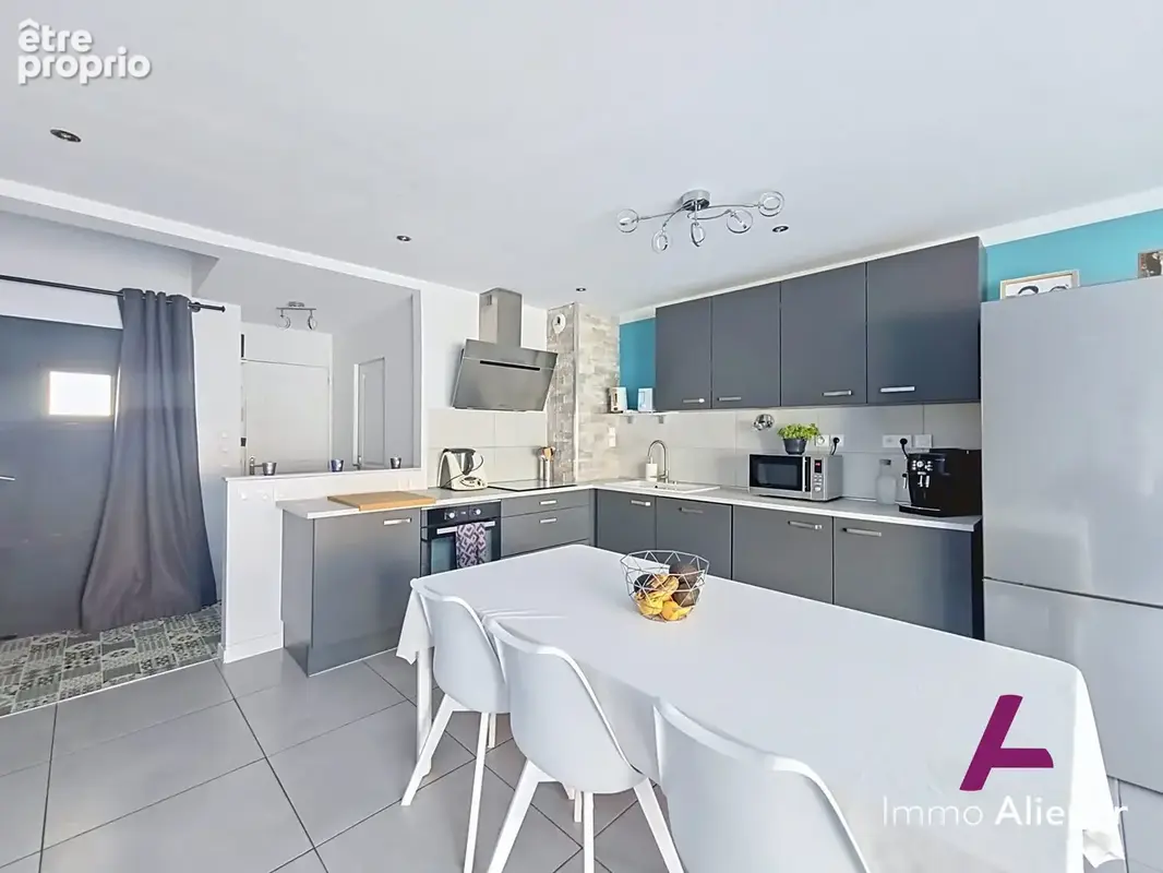 Maison 4 pièces 86 m² à vendre à Le Barp (33114) - photo 6