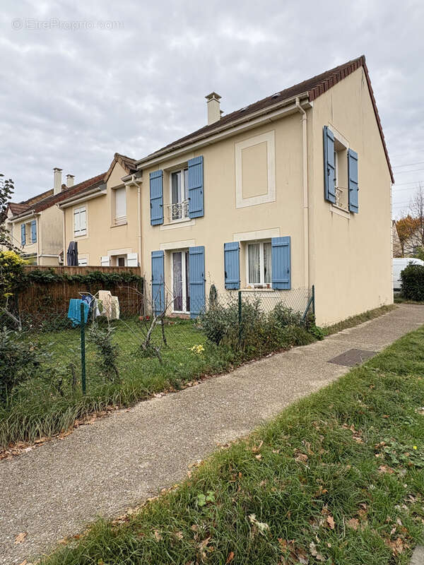 Maison à PORCHEVILLE