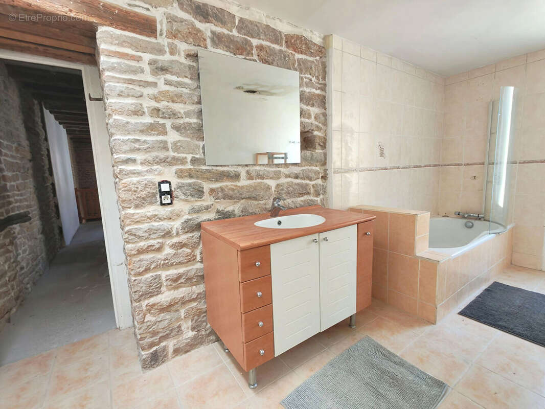 Maison à BLAISY-BAS