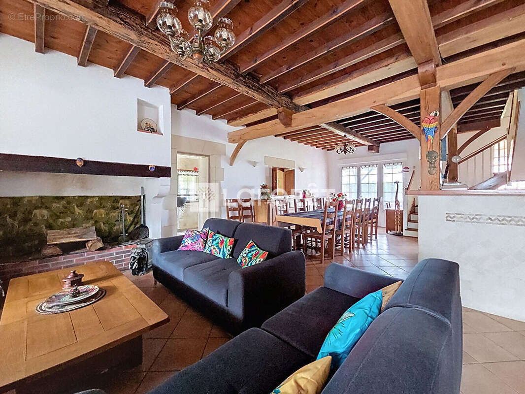 Maison à HAGETMAU