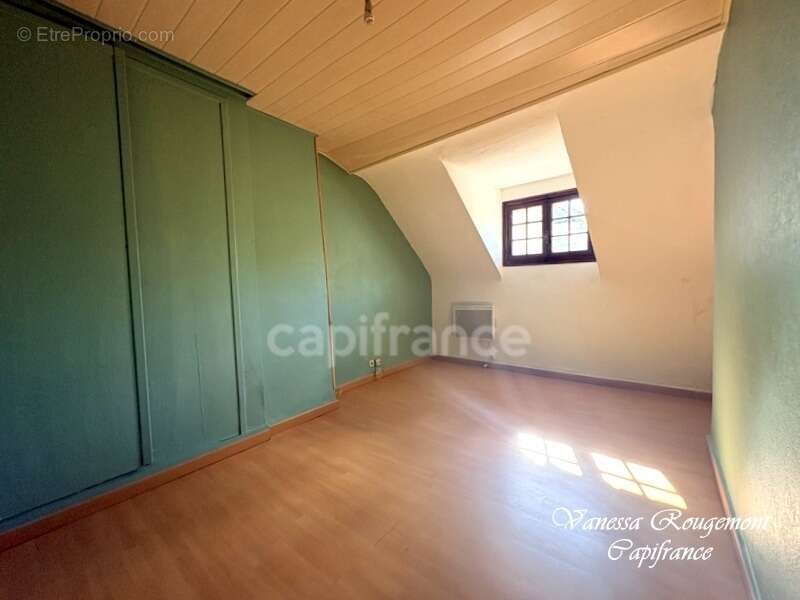 Maison à vendre 4 pièces LAROCHE SAINT CYDROINE (89) - photo 8
