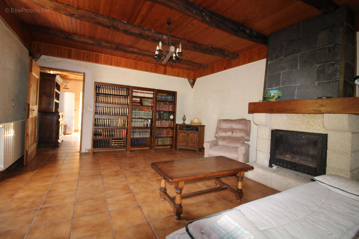 Maison à LES PLANTIERS