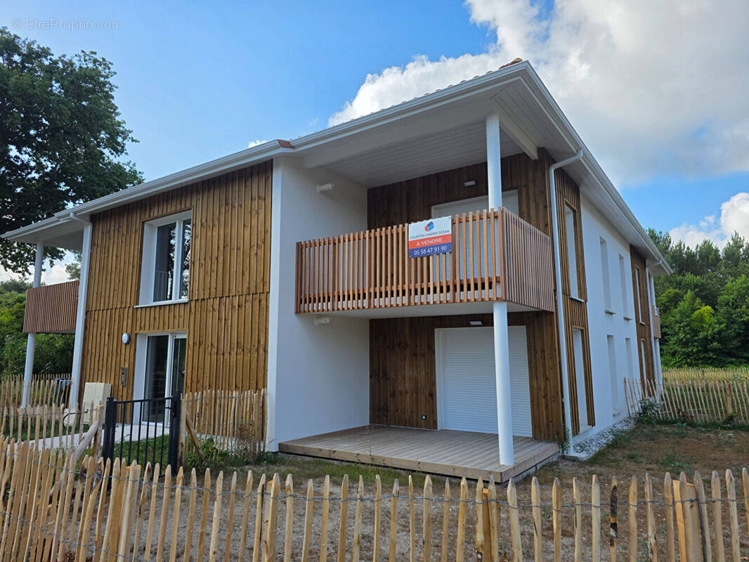 Appartement à LIT-ET-MIXE