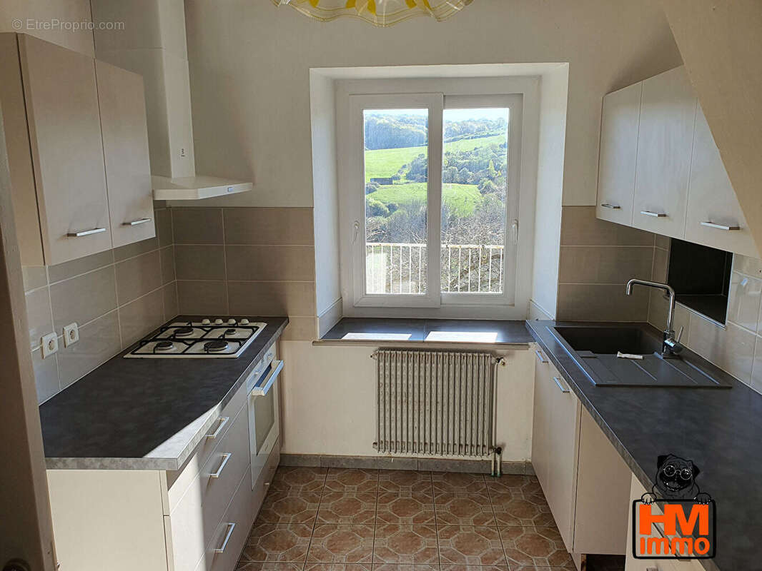 Maison à JUMILHAC-LE-GRAND