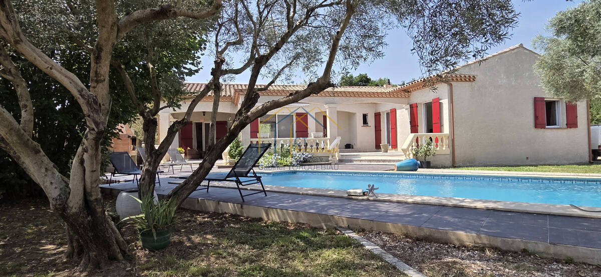 Villa de plain-pied avec piscine - photo 7
