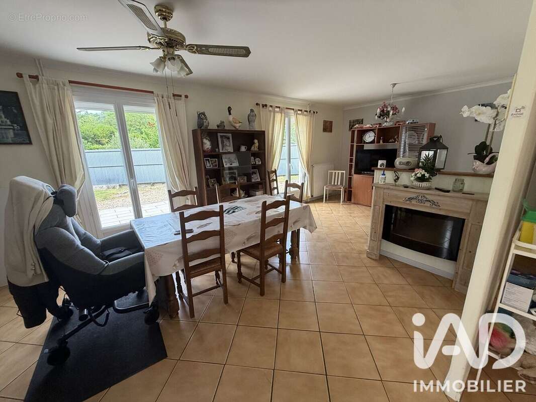 Maison 82 m² à Venables  - photo 3
