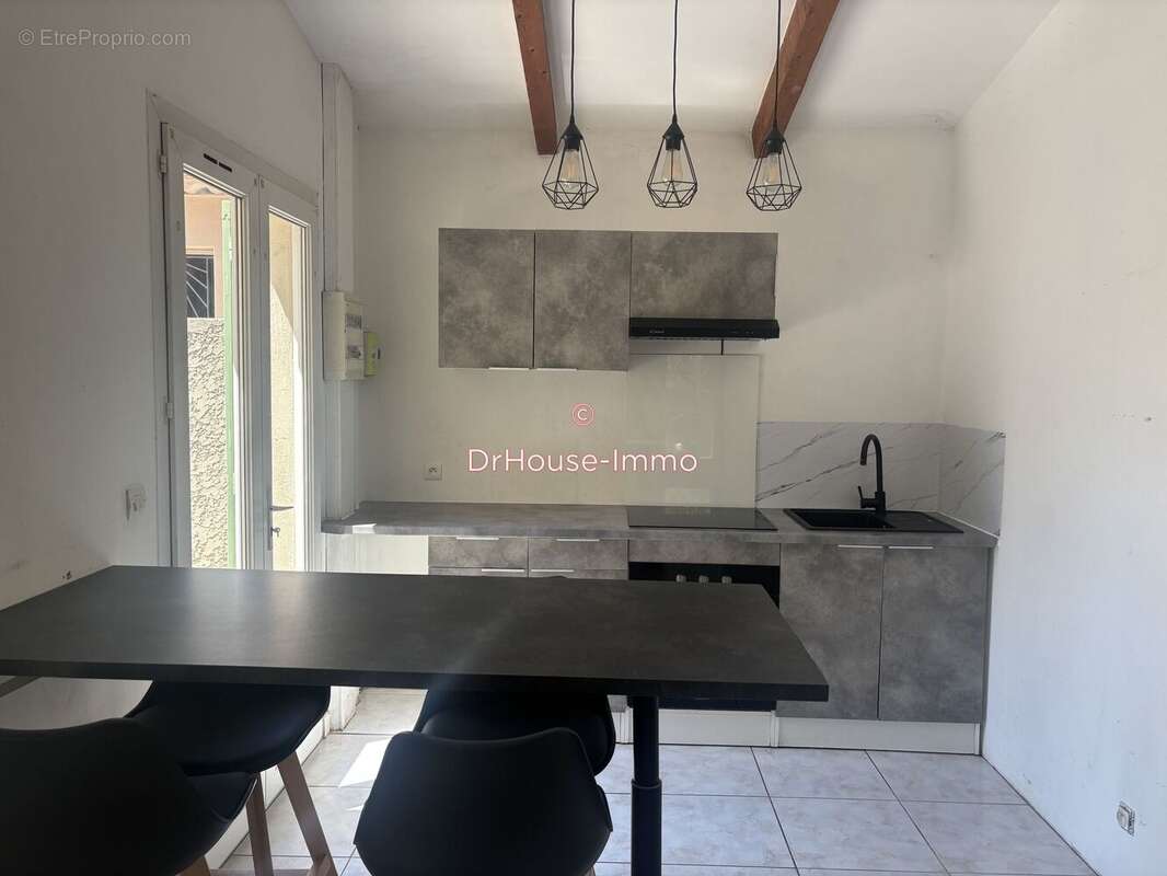 Maison 71 m² à Berre-L'etang  - photo 10
