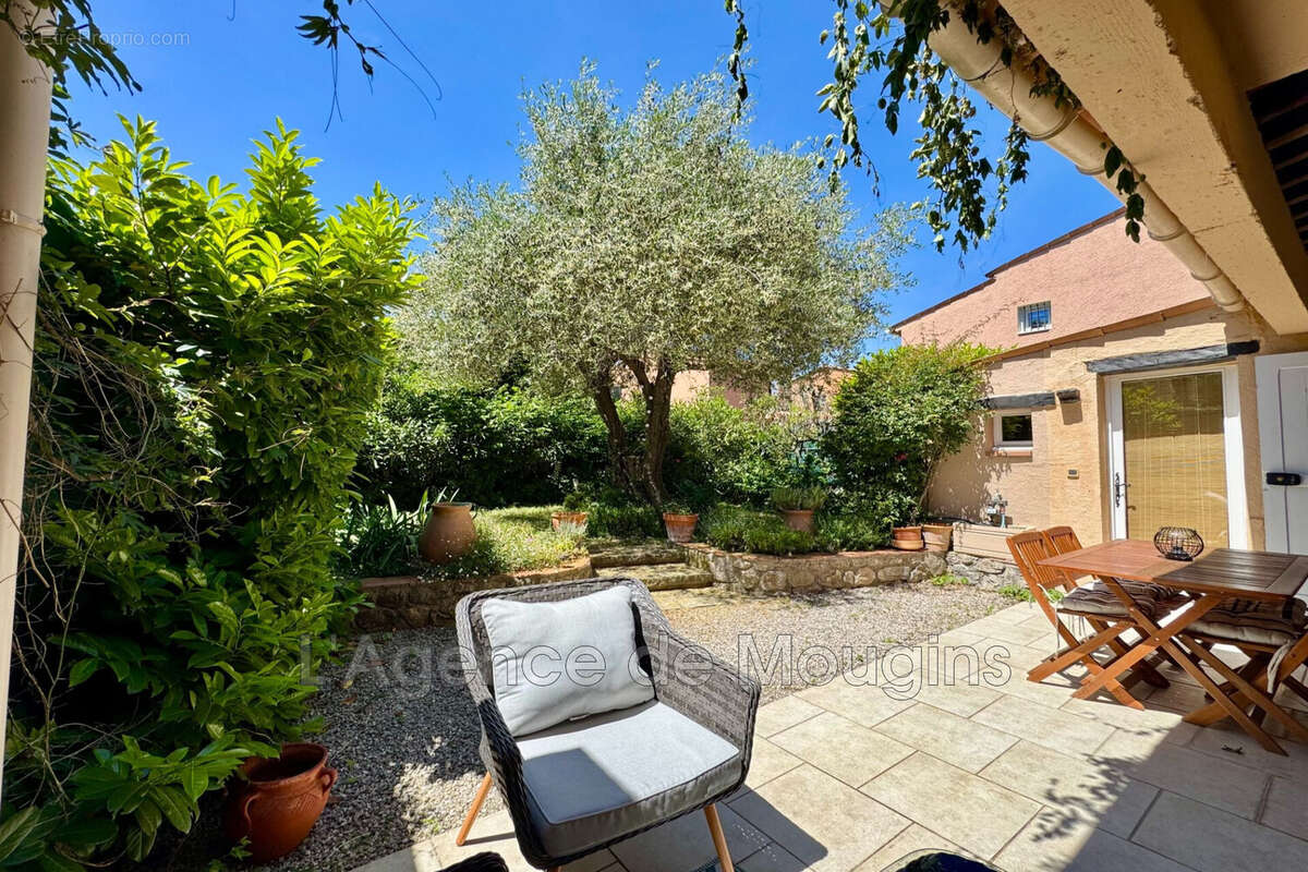 Maison 75 m² à Mougins  - photo 4