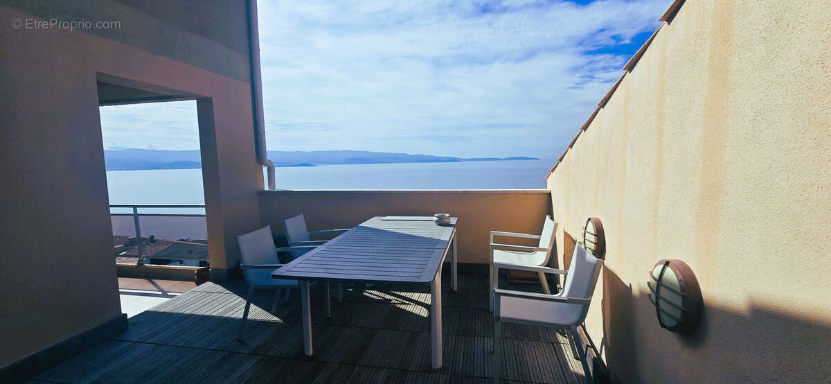 Appartement à AJACCIO