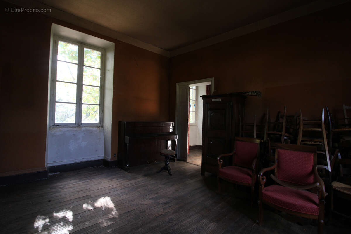 Maison à SAINT-CHRISTOL-LES-ALES