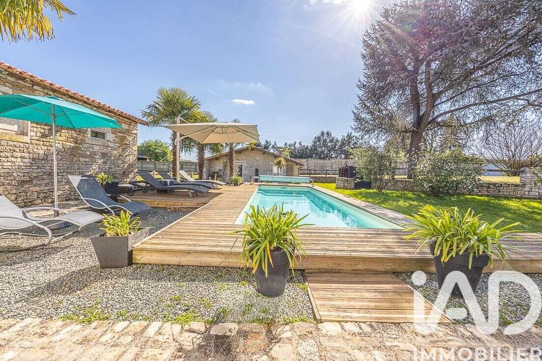 Photo 4 - Maison à COULON